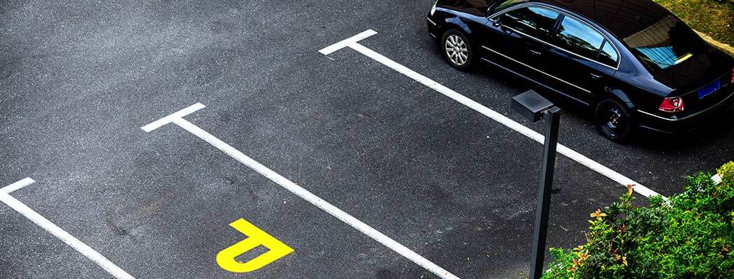 business parking lot signage standards