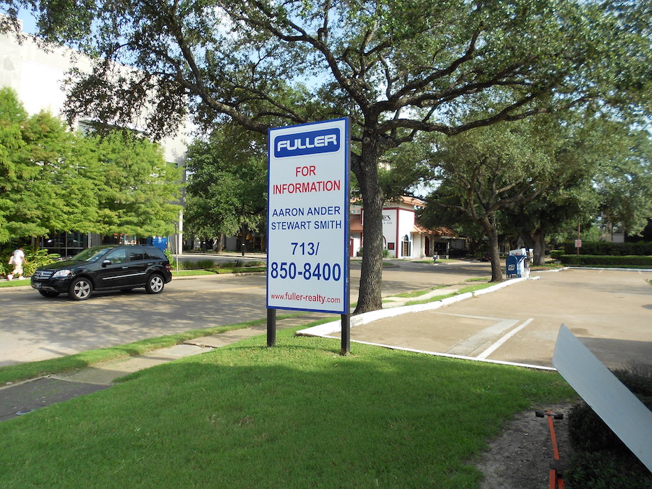 commercial real estate sign